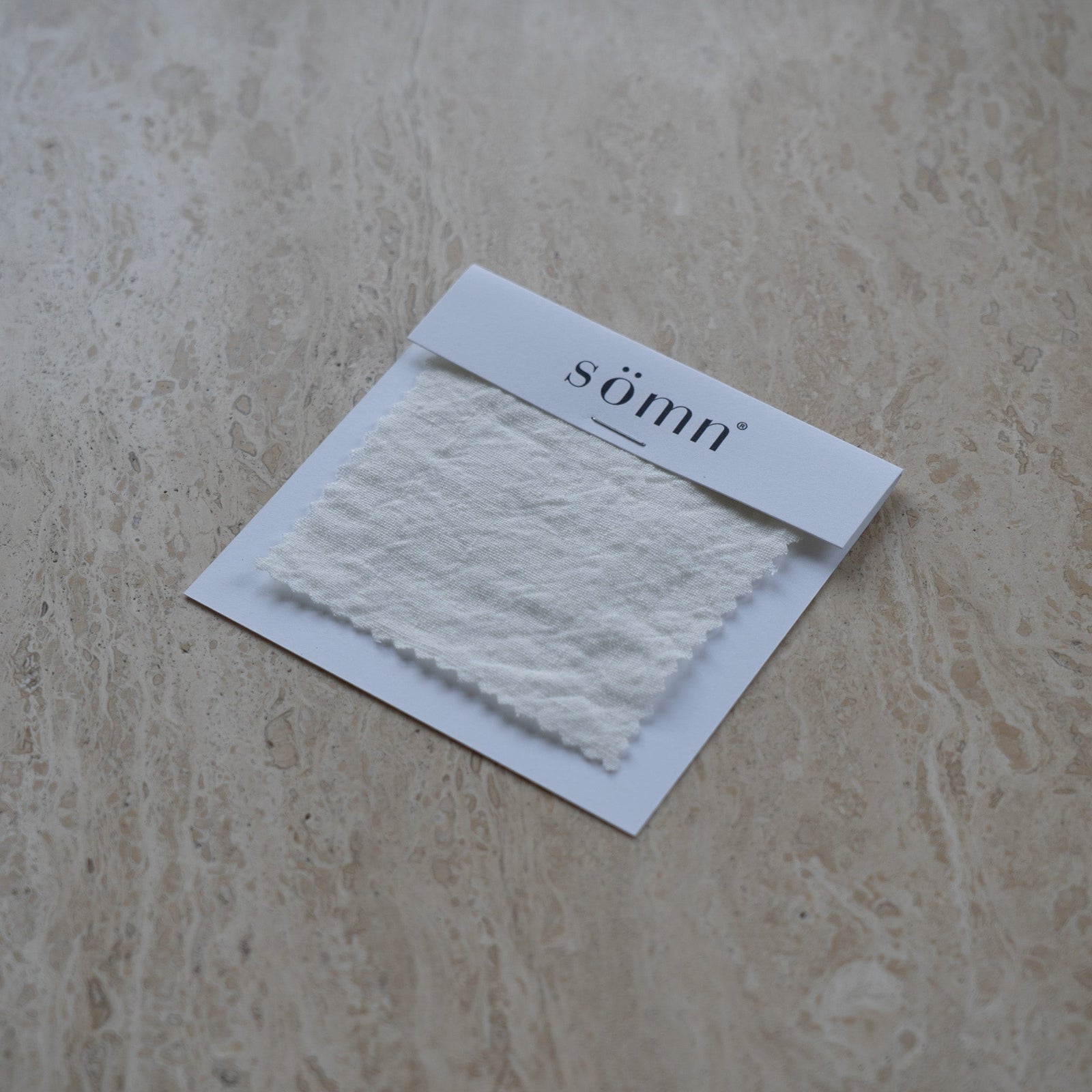 #color_off_white