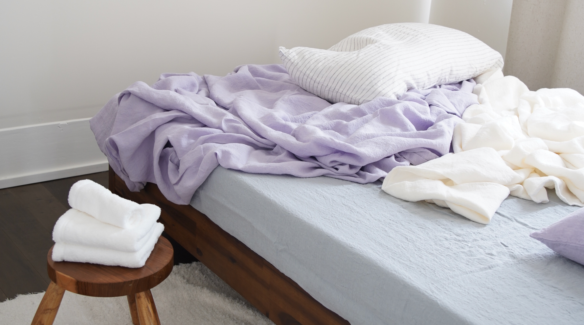 Fall in Love with the Benefits of Pure Linen Bedding