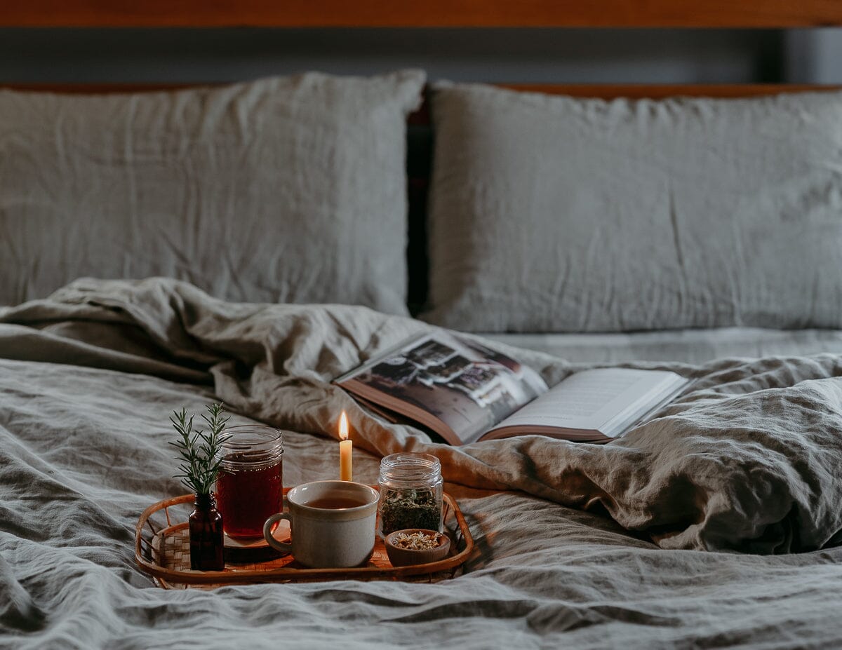 The Gift That Keeps Giving: Sömn Sustainable Linen Sheets and Bedding