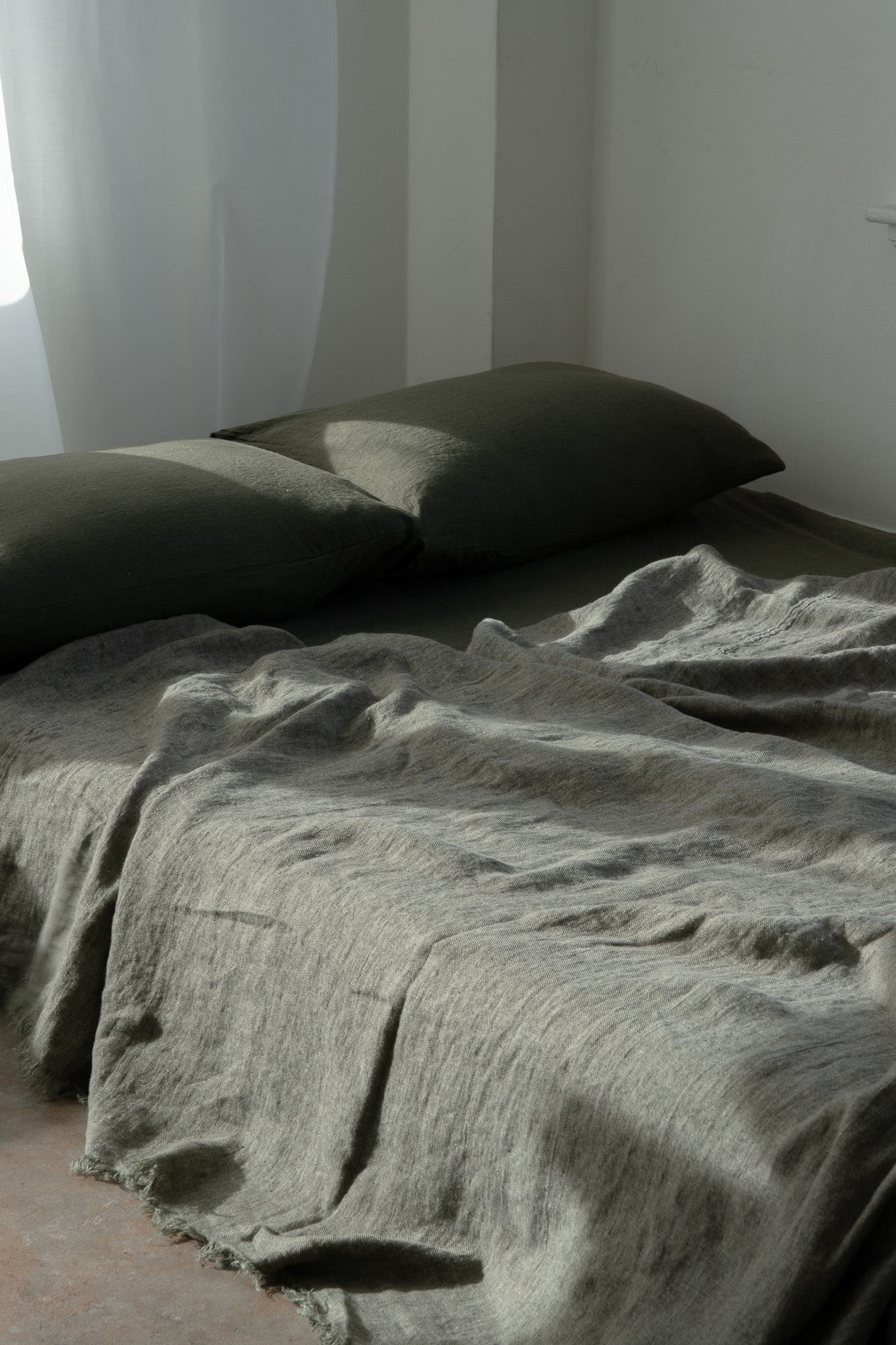 Linen so soft, lived-in, and luxurious
you’ll never go back.
