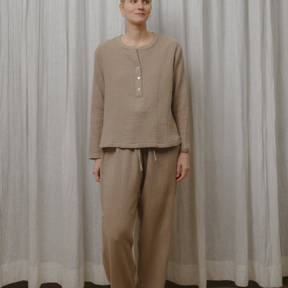 Sömn Premium Organic Cotton Gauze Sleepwear | Loungewear Pants Sömn Home #color_chai