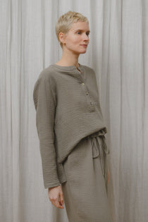 Sömn Premium Organic Cotton Gauze Sleepwear | Loungewear Shirt Sömn Home #color_olive