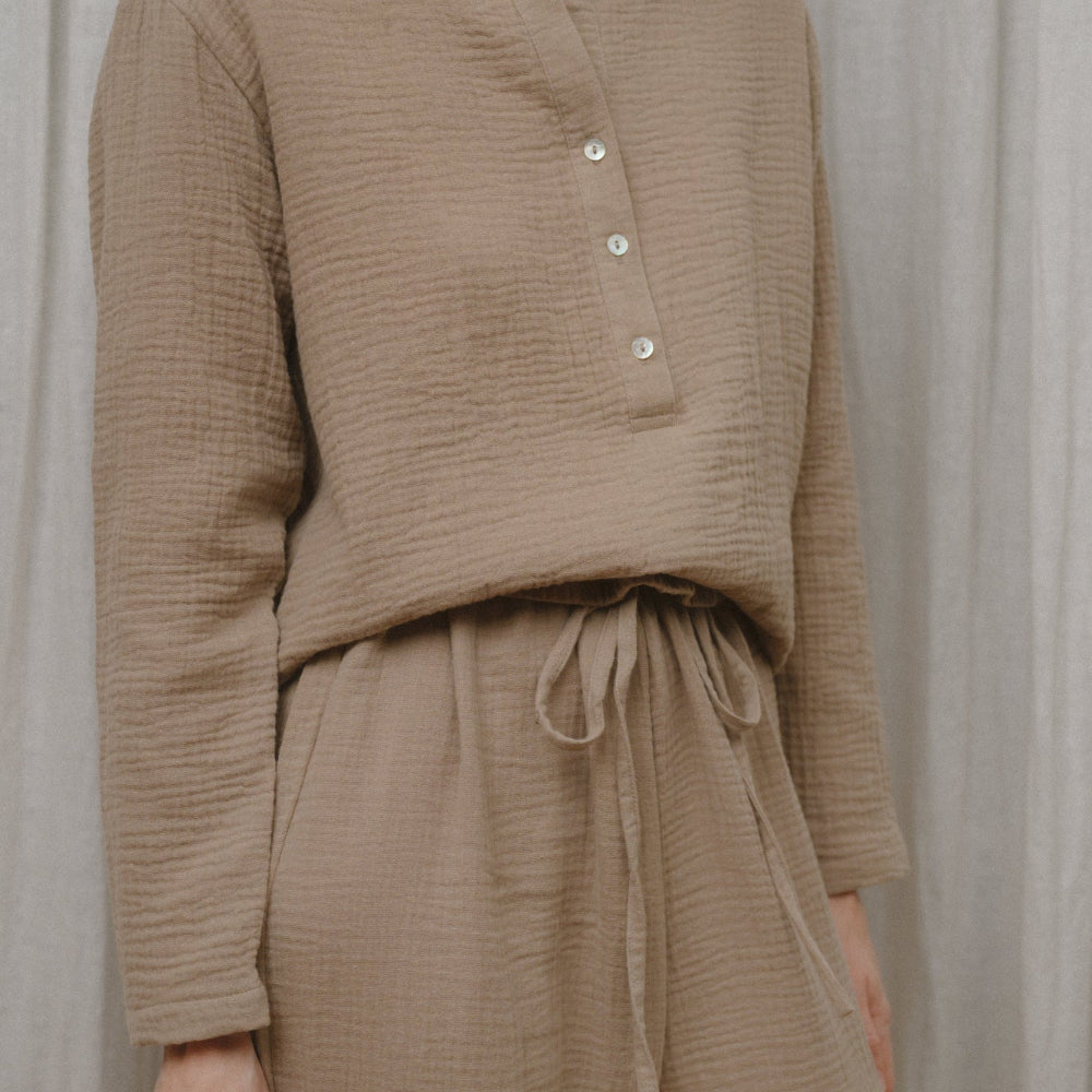 Sömn Premium Organic Cotton Gauze Sleepwear | Loungewear Shirt Sömn Home #color_chai