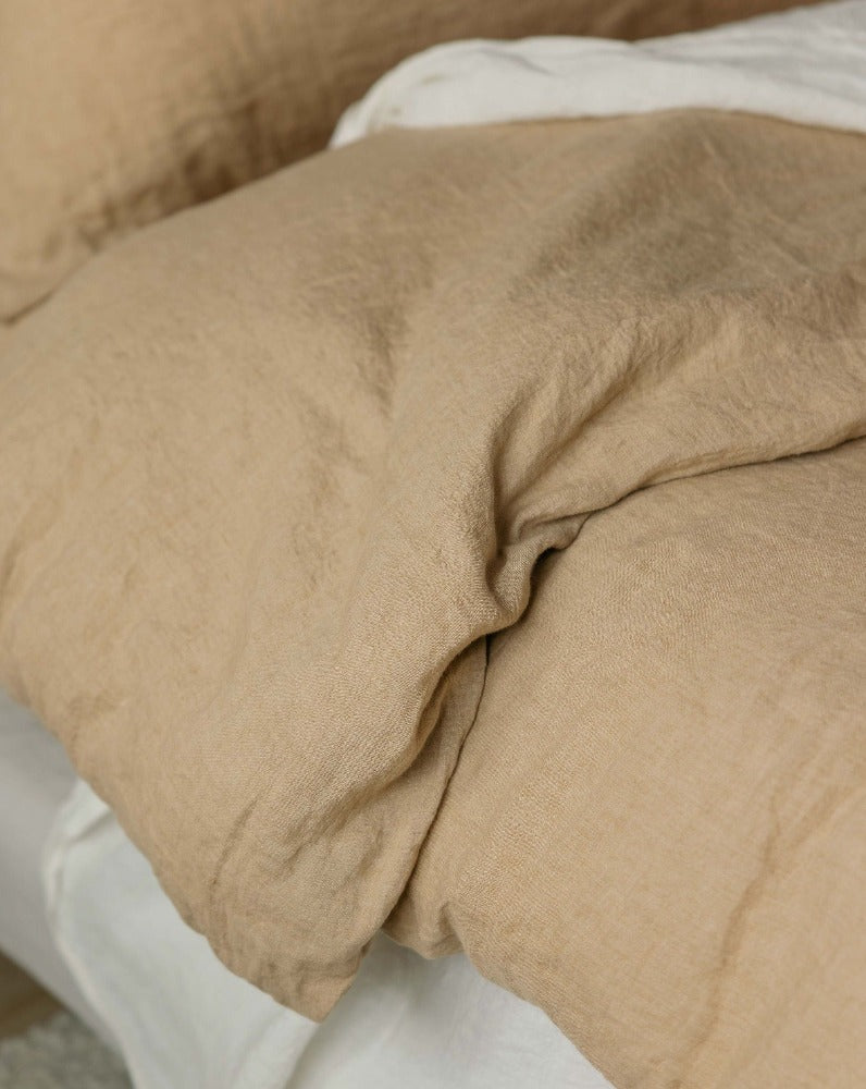 Oatmeal luxury linen bedding set by Somn Bedding Canada 